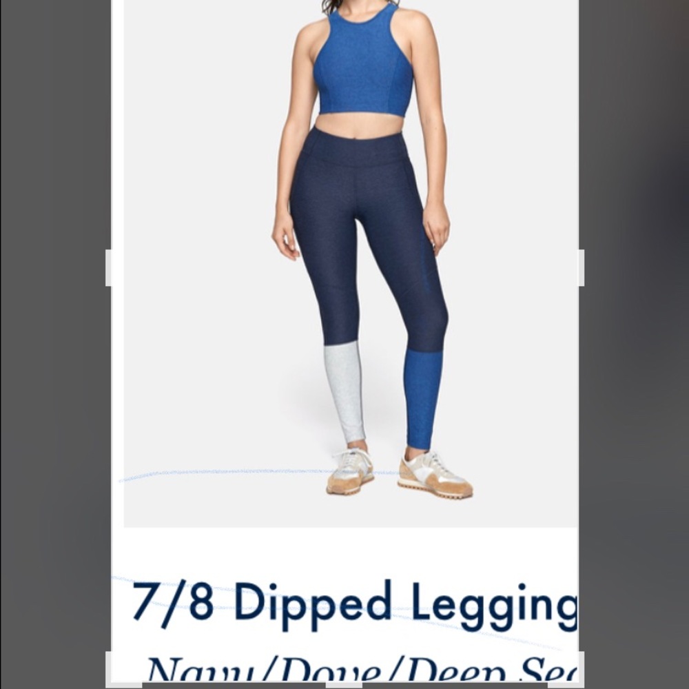 Outdoor voices 7/8 dipped leggings size M